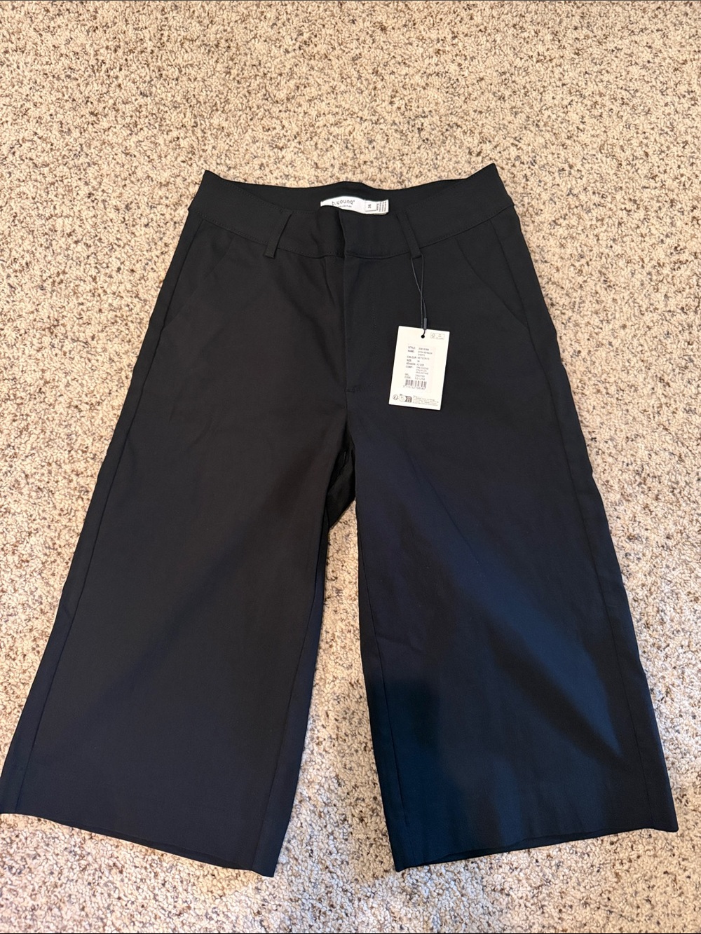 NWT b.young BYDIXI Bermuda shorts - black